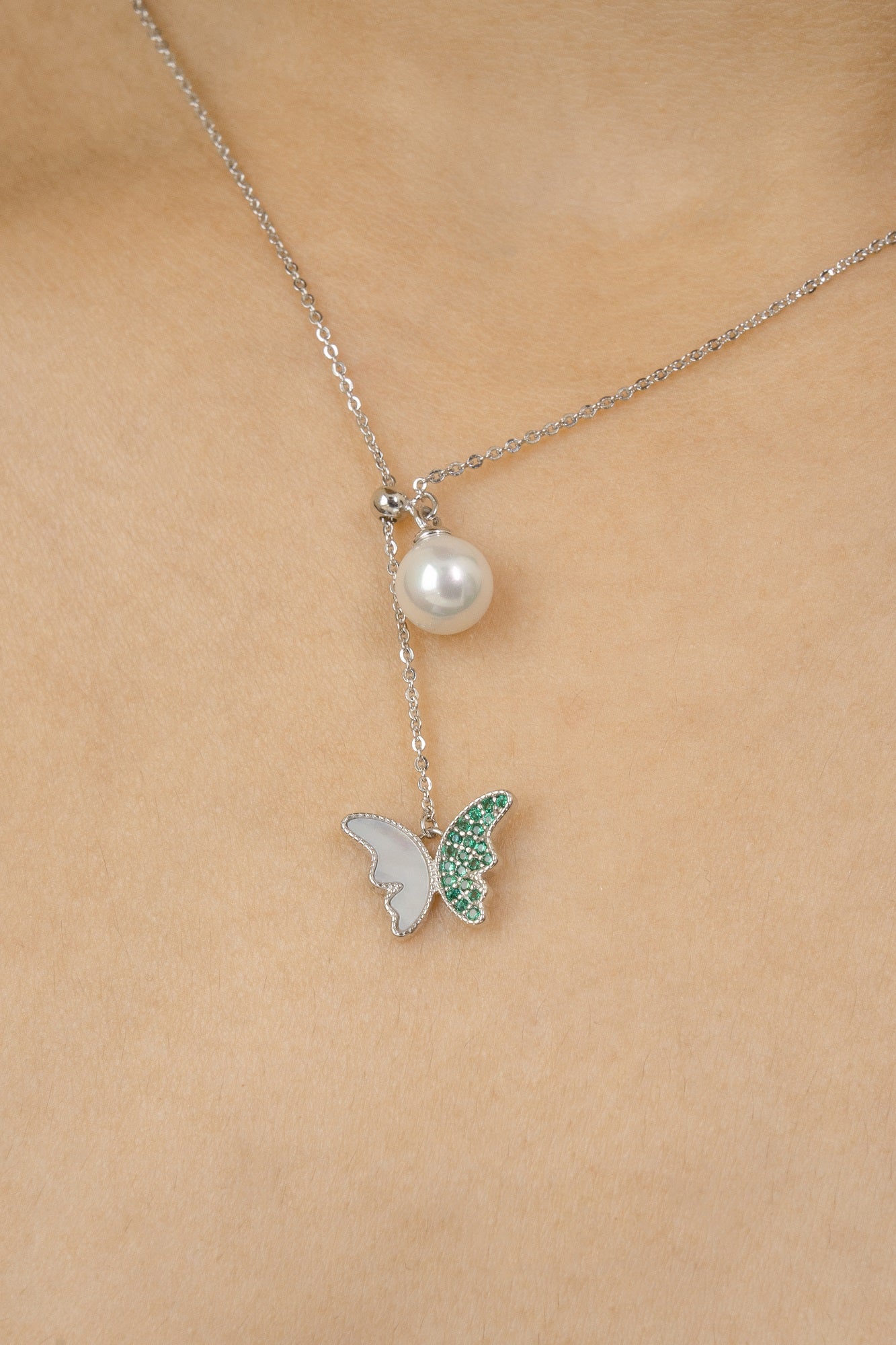 Anaya Pearl Wings Sterling Silver Pendant Set